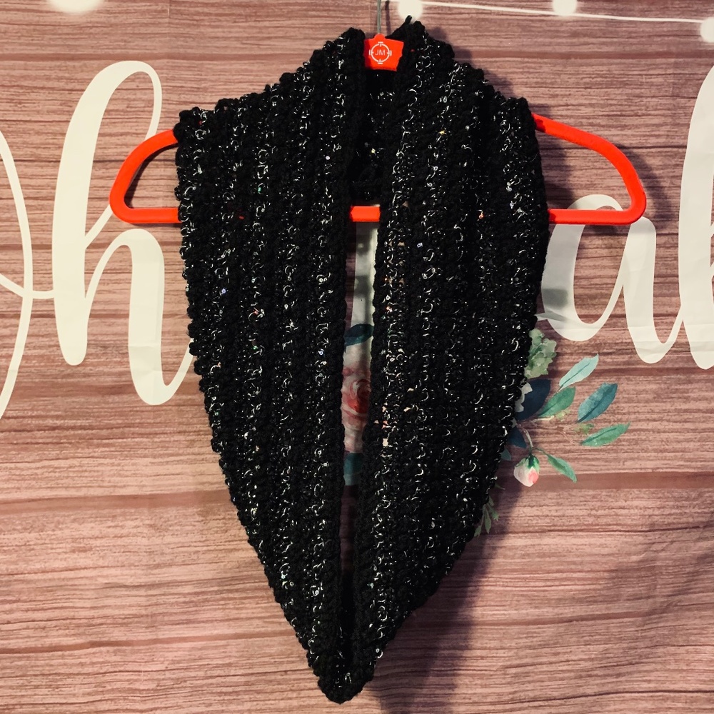 Black/ Silver Hand Knit Holo Sequin Infinity Scarf